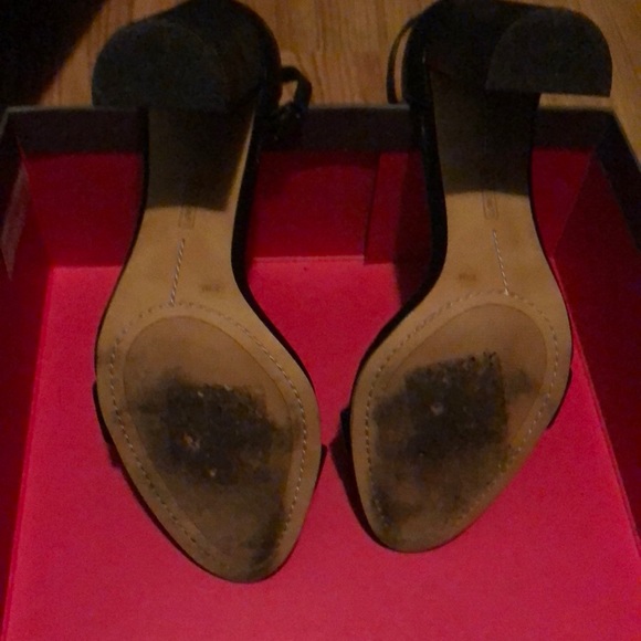 Vince Camuto Heels - Picture 3 of 5